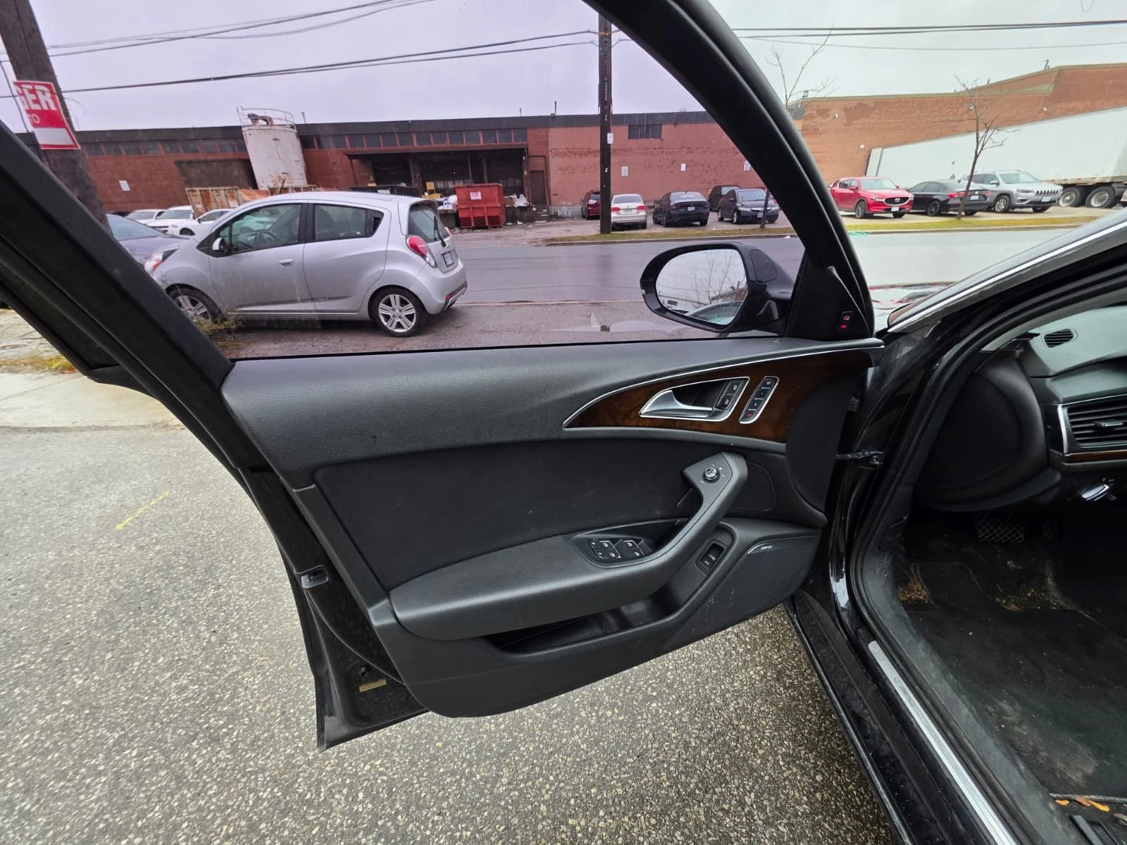 Audi A6 3.0L TDI Technik / 360 / BOSE / CARFAX / Автокреди, снимка 10 - Автомобили и джипове - 55967354