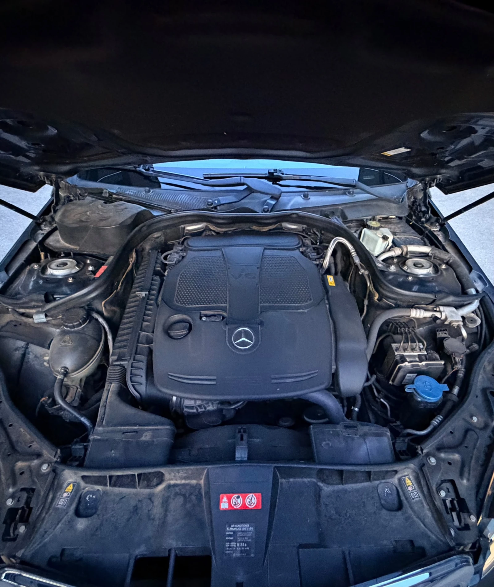 Mercedes-Benz E 350, снимка 5 - Автомобили и джипове - 55972318