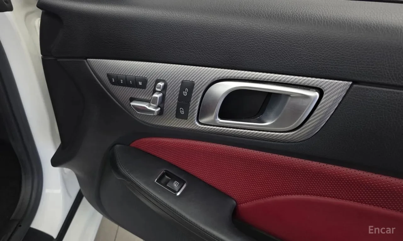 Mercedes-Benz SLC АМГ ПАКЕТ* SLC200 * ФИНАНСИРАНЕ, снимка 16 - Автомобили и джипове - 56130740