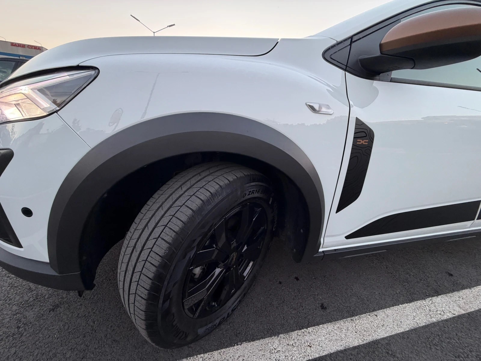 Dacia Jogger Хибрид, УДЪЛЖЕНА ГАРАНЦИЯ, снимка 13 - Автомобили и джипове - 56200723