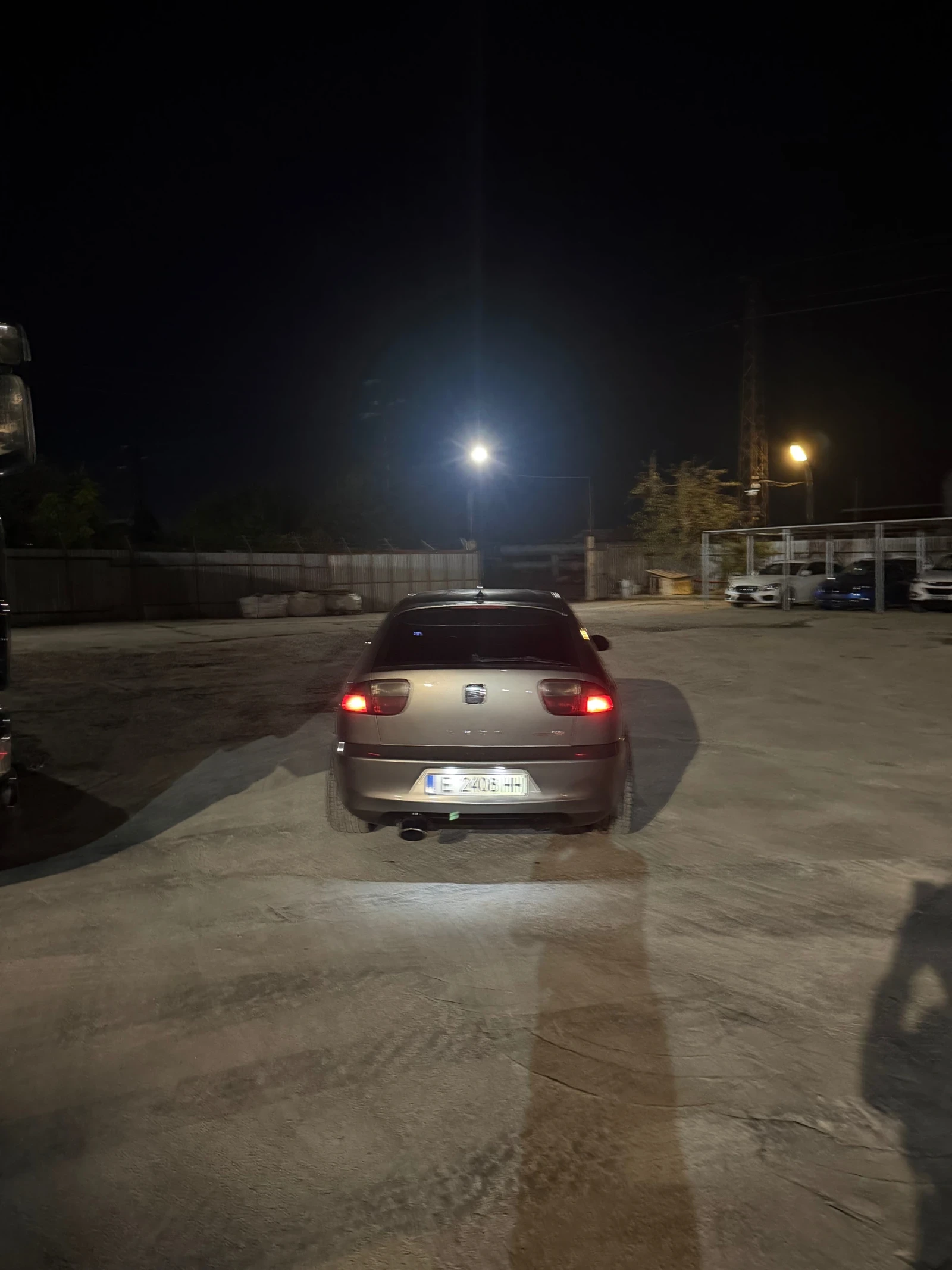 Seat Leon, снимка 7 - Автомобили и джипове - 56732445