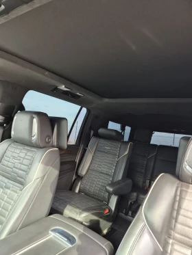 Cadillac Escalade ESV PREMIUM 6.2 V8 / LONG / 4X4 / PANO / TV / 360, снимка 8