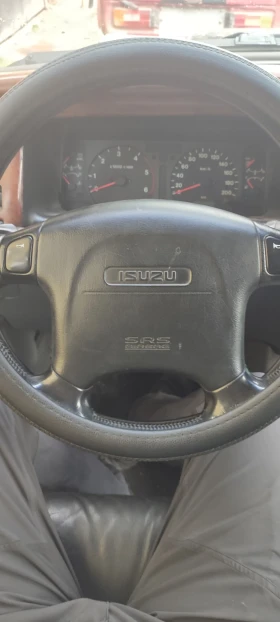 Обява за продажба на Isuzu Trooper ~15 000 лв. - изображение 6