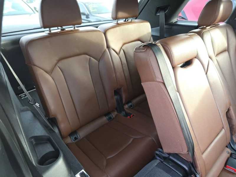 Audi Q7 2.0T Premium Plus, снимка 13 - Автомобили и джипове - 53104518