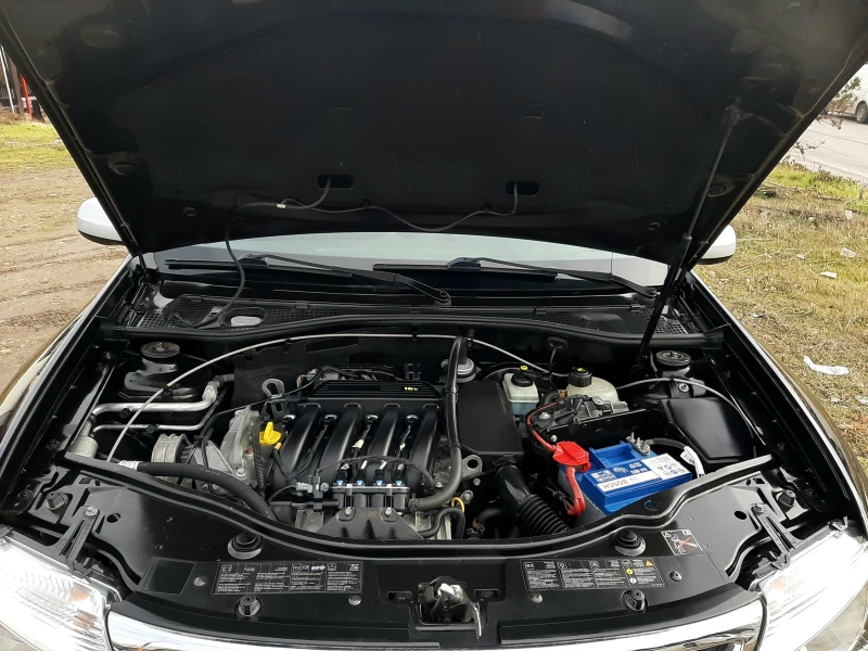 Dacia Duster 1.5ГАЗ-ИТАЛИЯ-LAUREATE ! , снимка 17 - Автомобили и джипове - 53264273