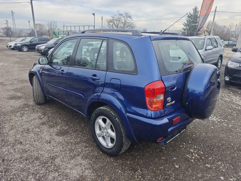 Toyota Rav4 2.2/116KC D4D, снимка 4 - Автомобили и джипове - 53271268