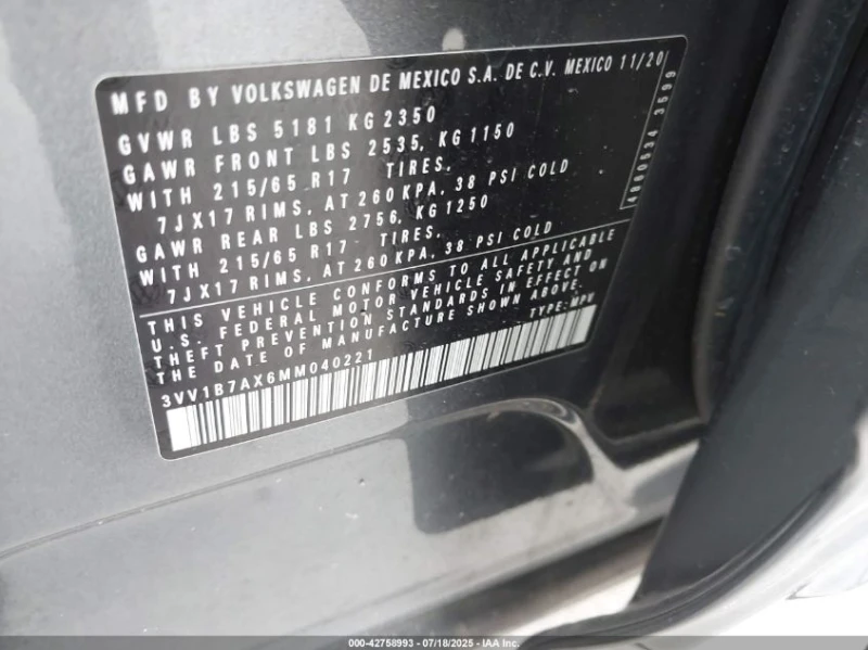 VW Tiguan 2l Volkswagen 2.0T S, снимка 9 - Автомобили и джипове - 53520226