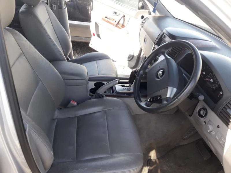 Kia Sorento 2.5 CRDI , снимка 5 - Автомобили и джипове - 21274395