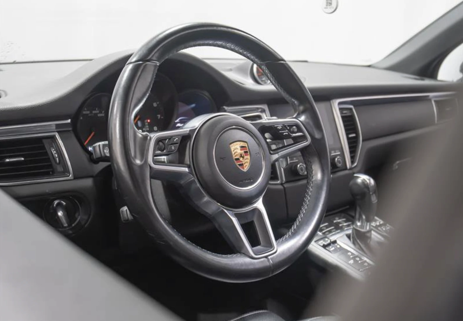 Porsche Macan 2.0T / BOSE | Mobile.bg   8