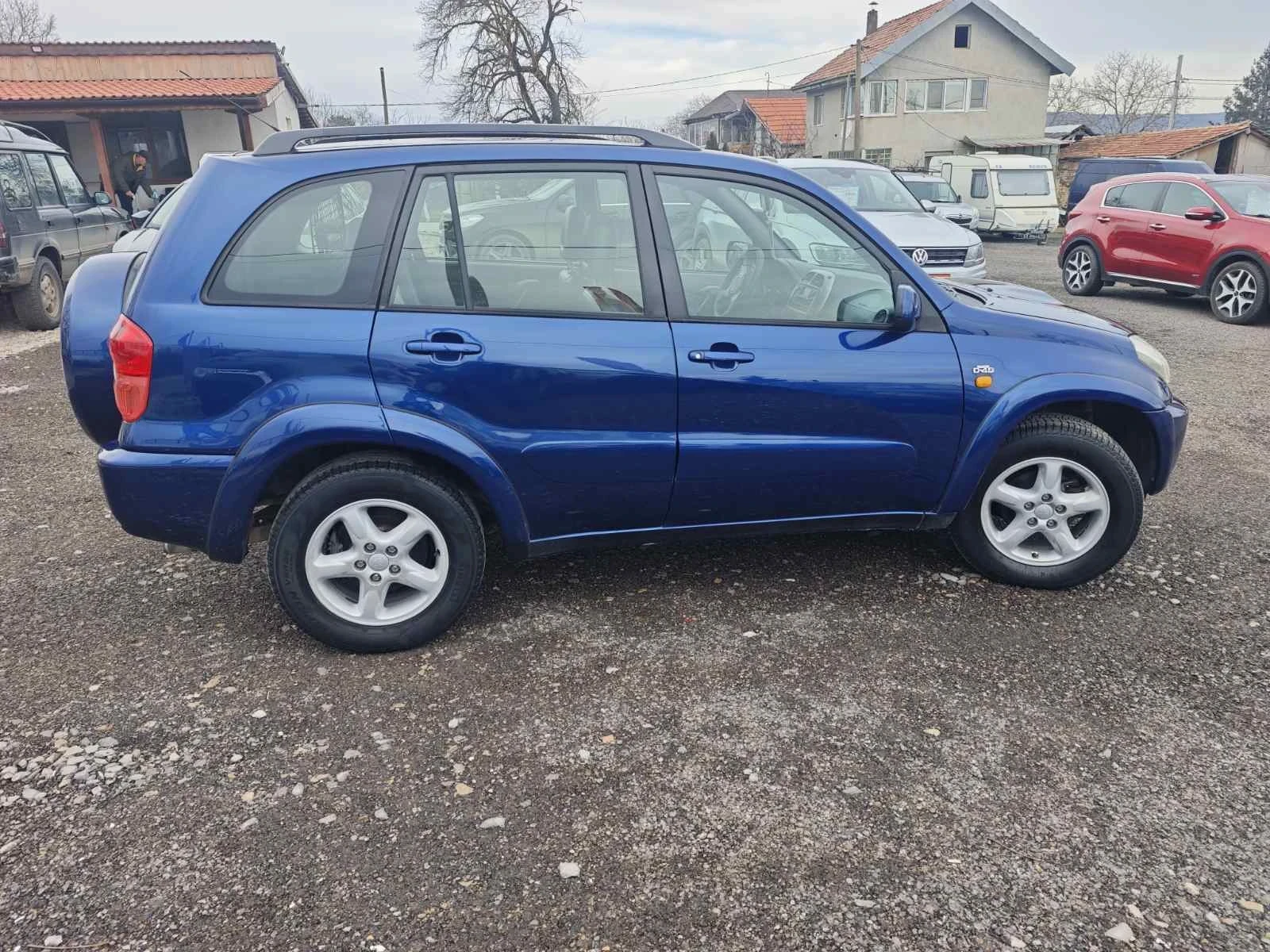 Toyota Rav4 2.2/116KC D4D - изображение 2