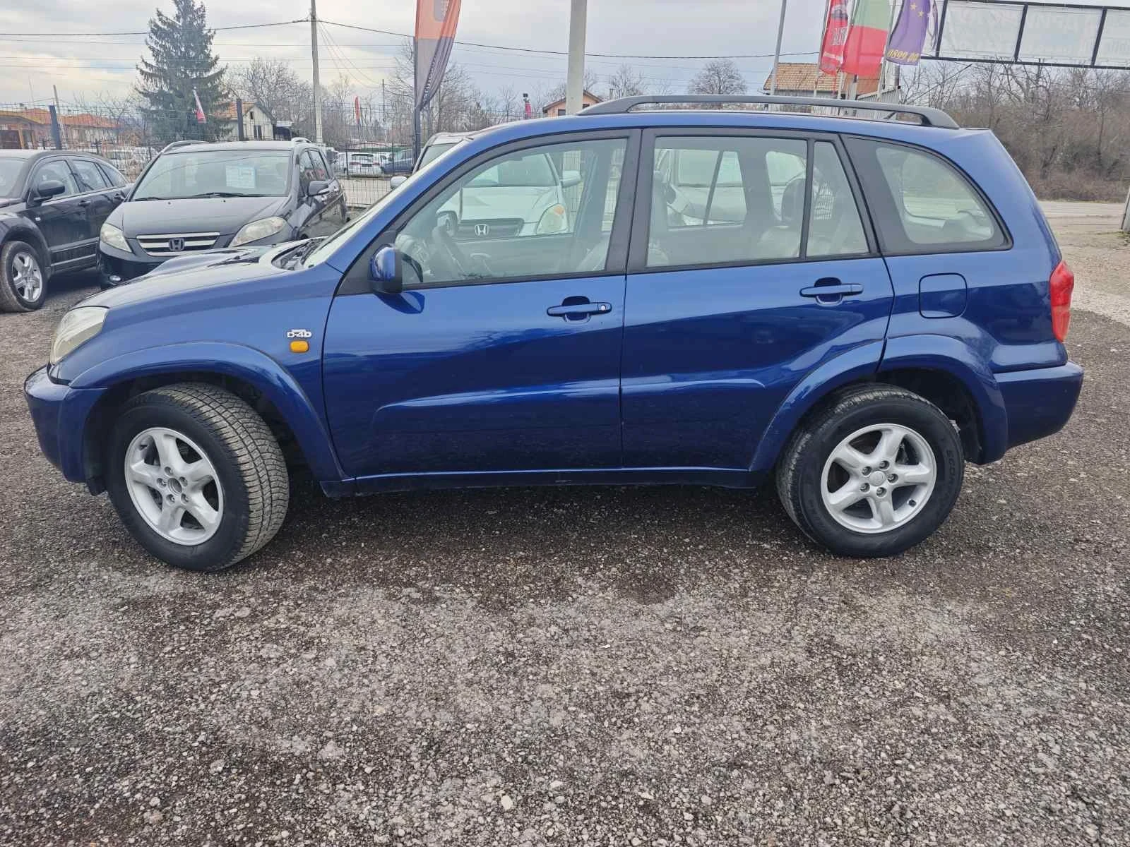 Toyota Rav4 2.2/116KC D4D - изображение 3