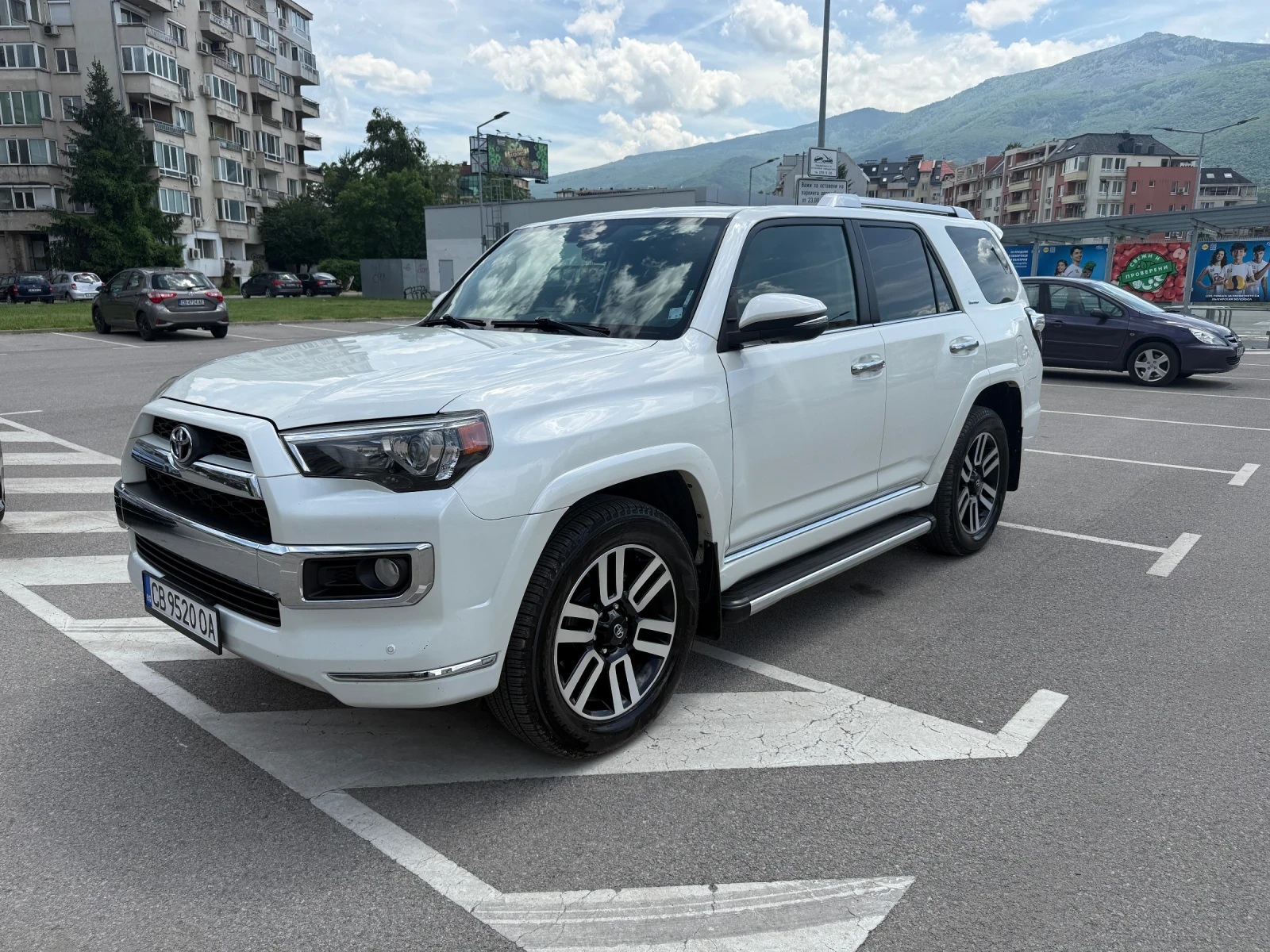 Toyota 4runner Limited, снимка 2 - Автомобили и джипове - 54766011