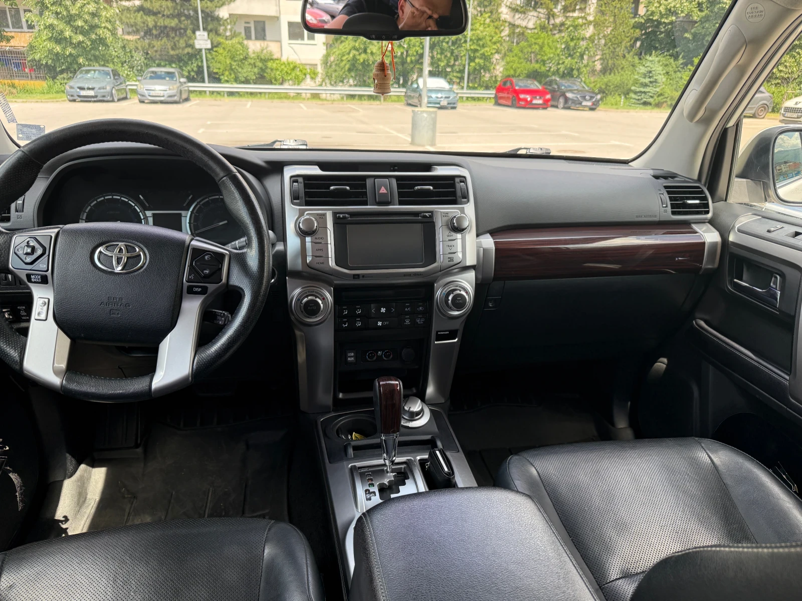 Toyota 4runner Limited, снимка 13 - Автомобили и джипове - 54766011