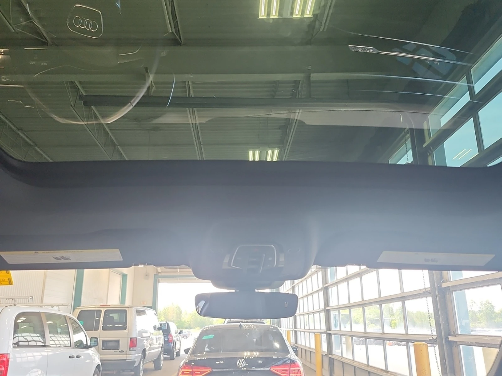 Audi Q8 TECHNIK * S LINE * CARFAX * ПАНОРАМА * , снимка 10 - Автомобили и джипове - 55328217