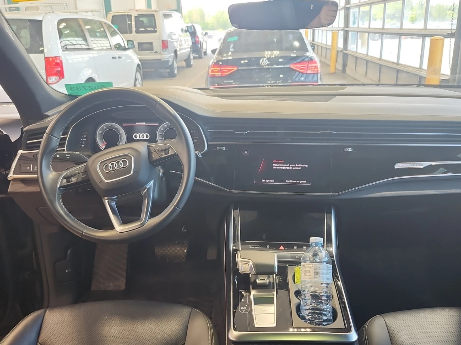 Audi Q8 TECHNIK * S LINE * CARFAX * ПАНОРАМА * , снимка 6 - Автомобили и джипове - 55328217