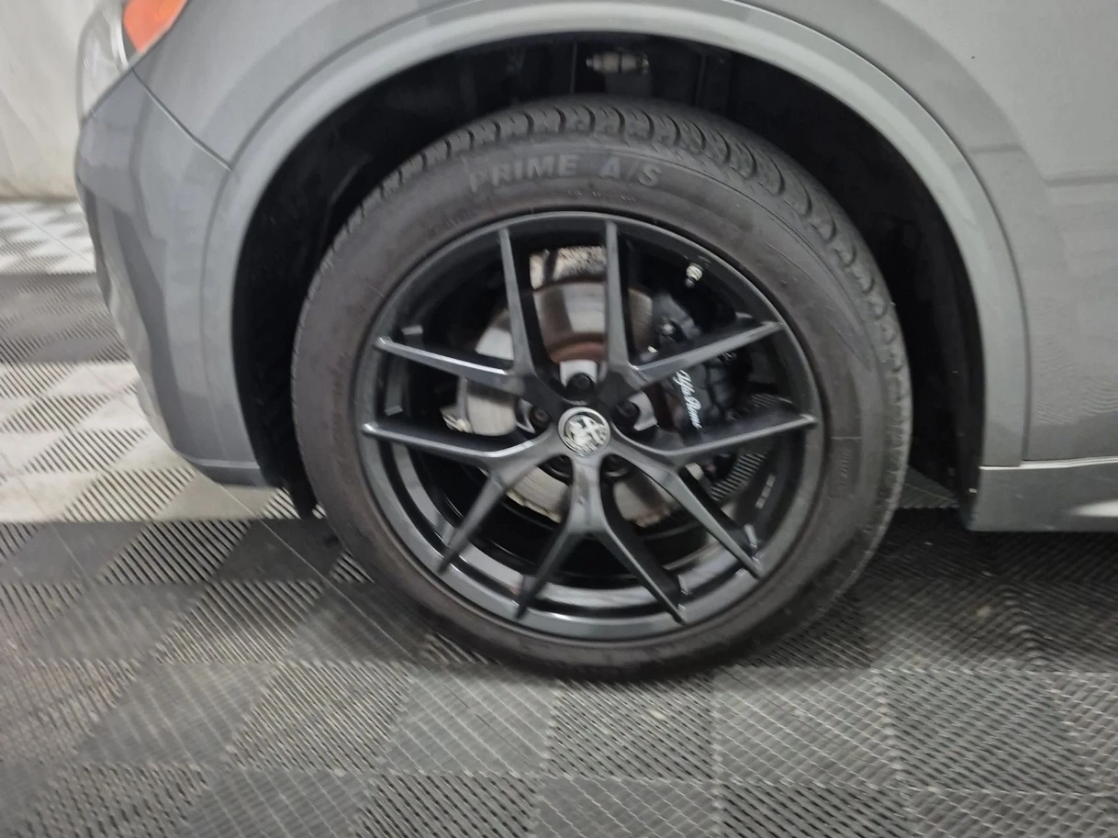 Alfa Romeo Stelvio TI SPORT* АвтоКредит* (ЦЕНА ДО БГ), снимка 7 - Автомобили и джипове - 56203117