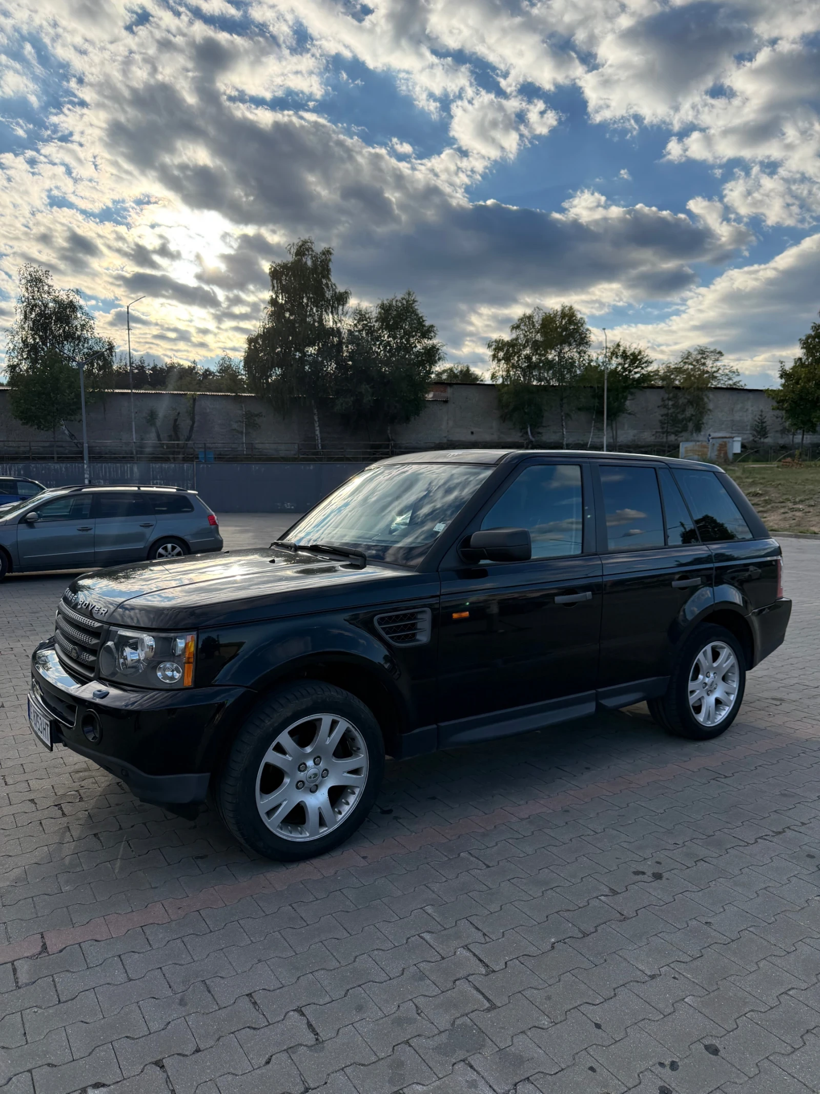Land Rover Range Rover Sport, снимка 2 - Автомобили и джипове - 56300052