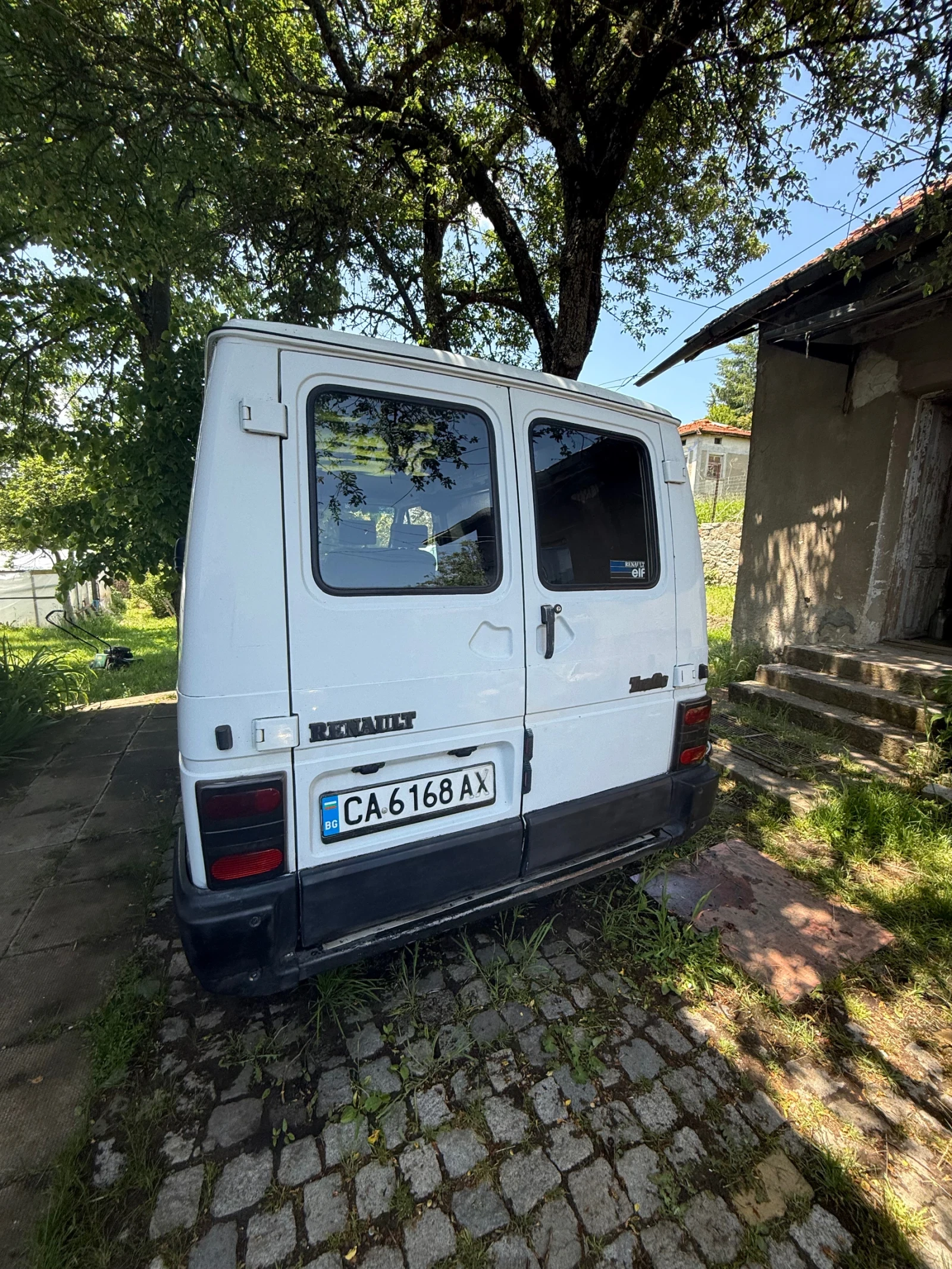 Renault Trafic I L1H1 - изображение 6