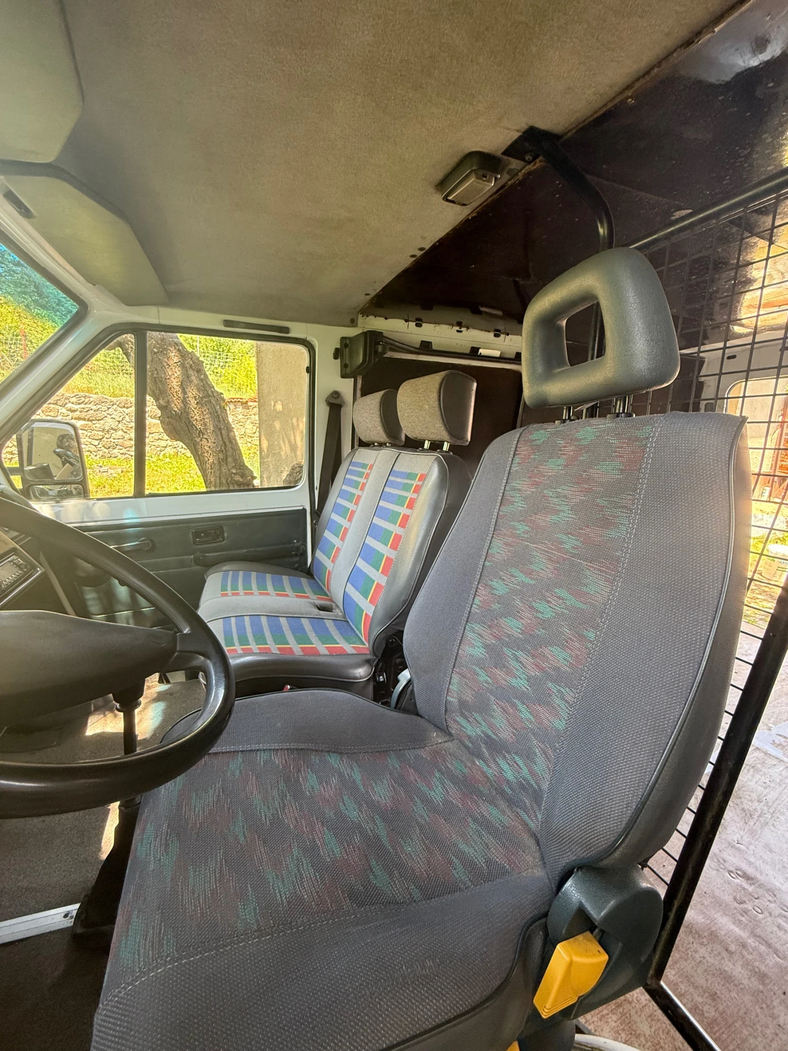 Renault Trafic I L1H1 - изображение 7