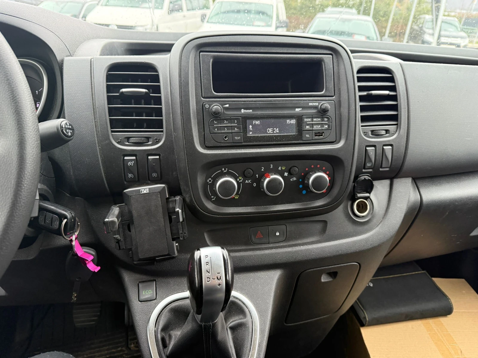 Renault Trafic 2.0 170кс автомат - изображение 9