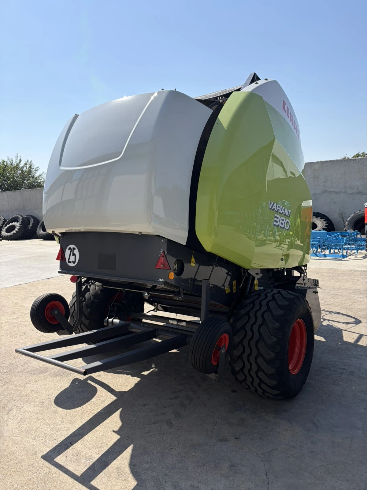 Балировачка Claas VARIANT 380 ролонна с мрежа и сезал, снимка 5 - Селскостопанска техника - 56158535
