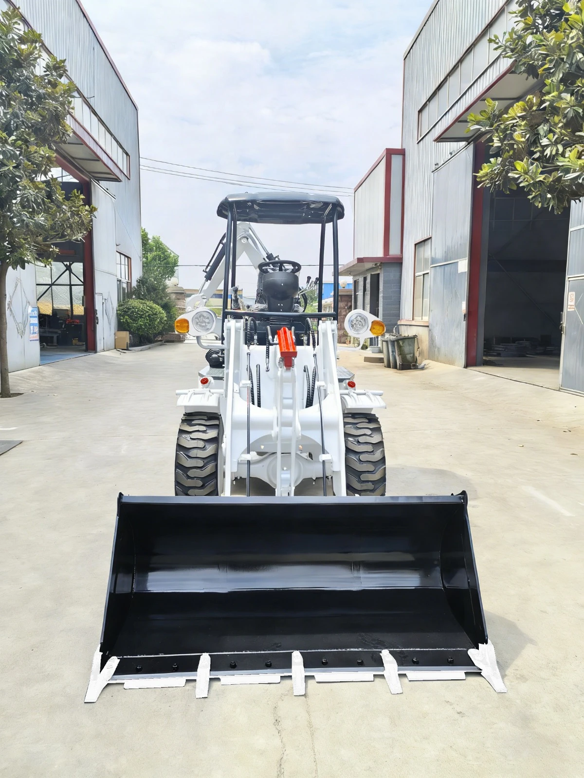 ����� ������� ZETTRA ZL-50 Backhoe ������� ����� ���������� | Mobile.bg � ����������� 4
