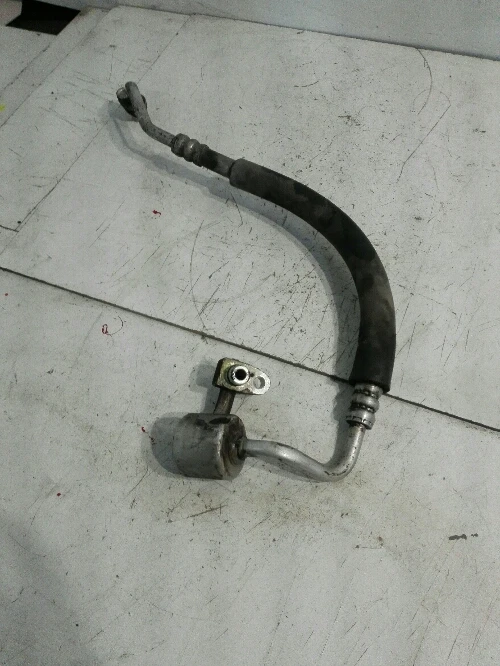 Тръба климатик Нисан Алмера Тино 2.2Д (1) 