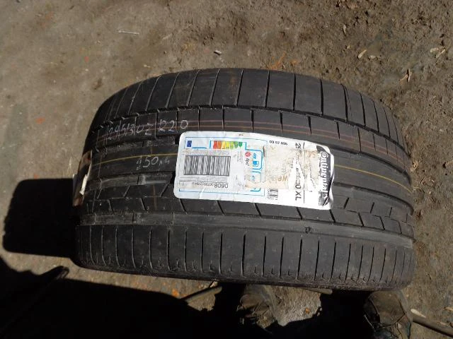 Гуми Летни 295/30R20, снимка 2 - Гуми и джанти - 16249977