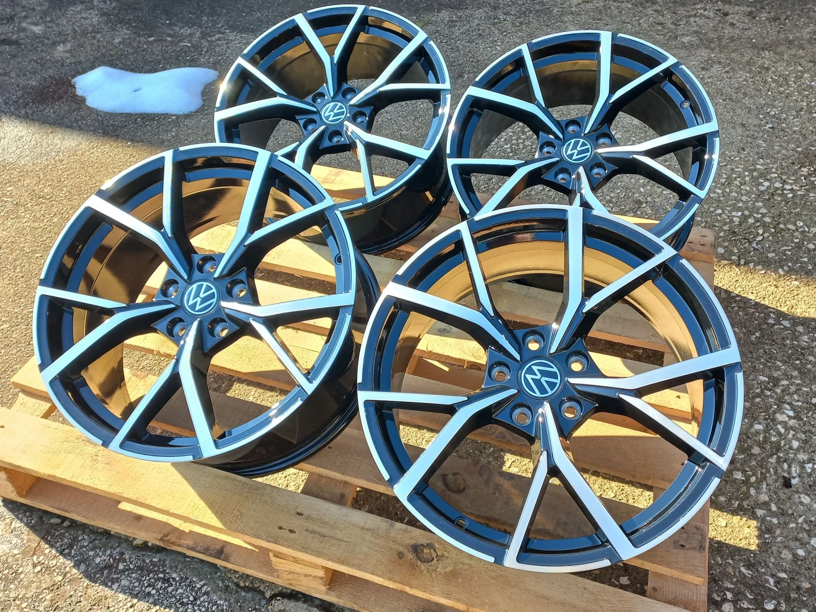 ������ �� VW | Mobile.bg � ����������� 8