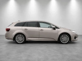 Toyota Avensis Сервизна История Камера Нави Keyless Go , снимка 5