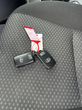 Toyota Corolla verso 2.0 D4D - 9000 лв. - 49130803 15