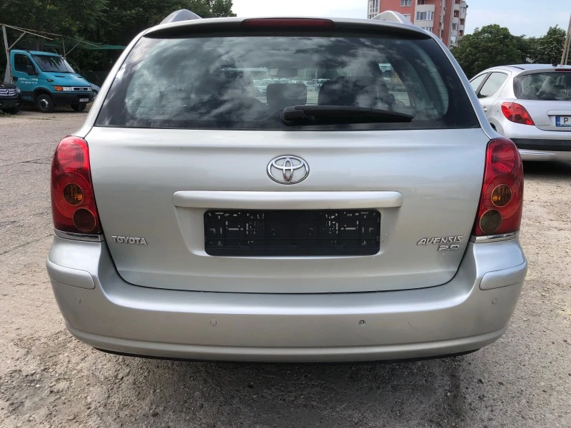 Toyota Avensis 2.0D4D, снимка 7 - Автомобили и джипове - 46063811