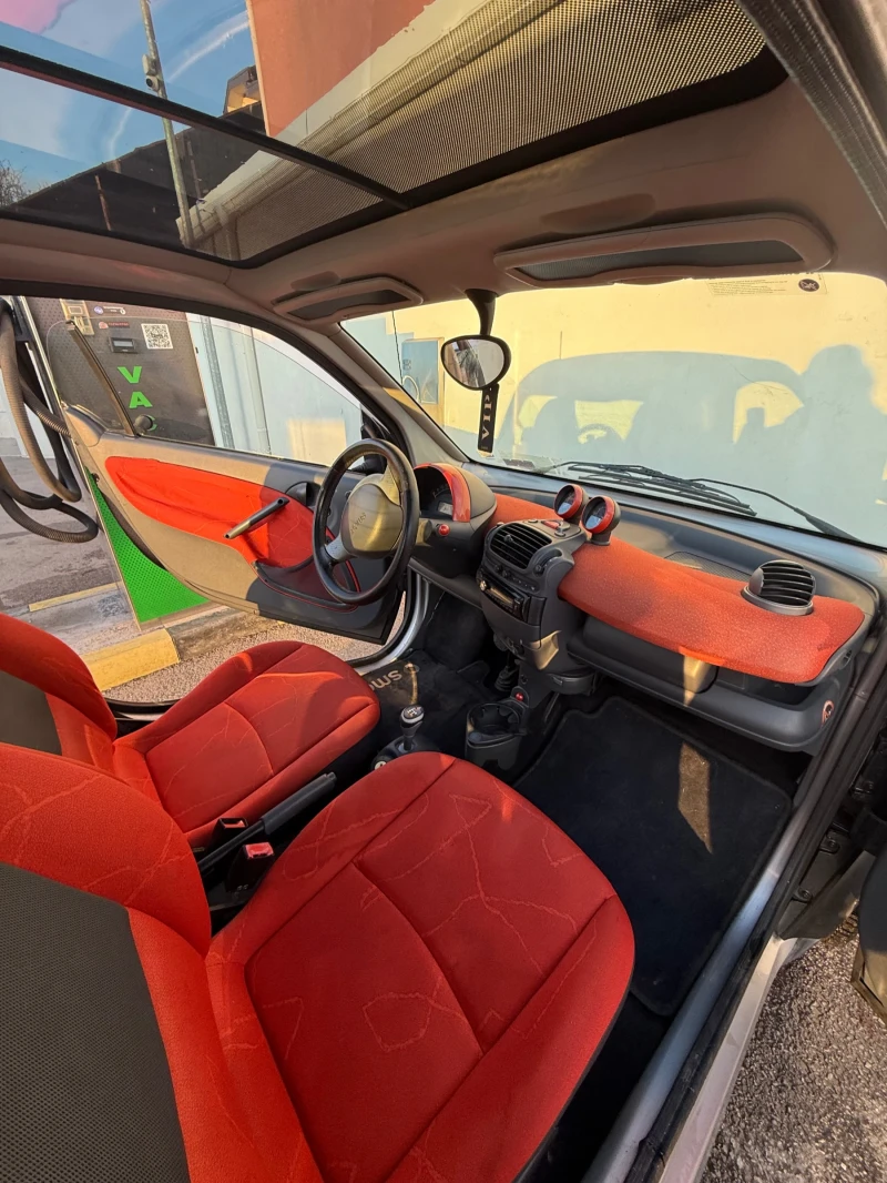 Smart Fortwo, снимка 6 - Автомобили и джипове - 48358007