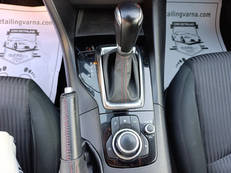 Mazda 3 SkyG 120 HB, снимка 12 - Автомобили и джипове - 51813737