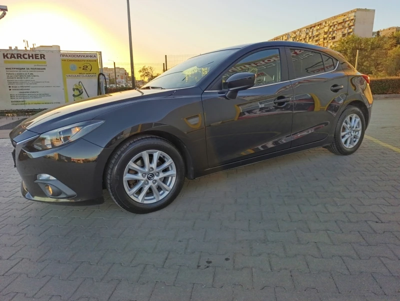 Mazda 3 SkyG 120 HB, снимка 3 - Автомобили и джипове - 51813737