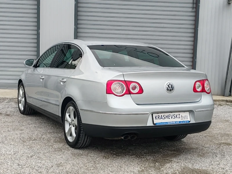 VW Passat 2.0TDI CBBB 170kc DSG6 Facelift Highline , снимка 4 - Автомобили и джипове - 52012038