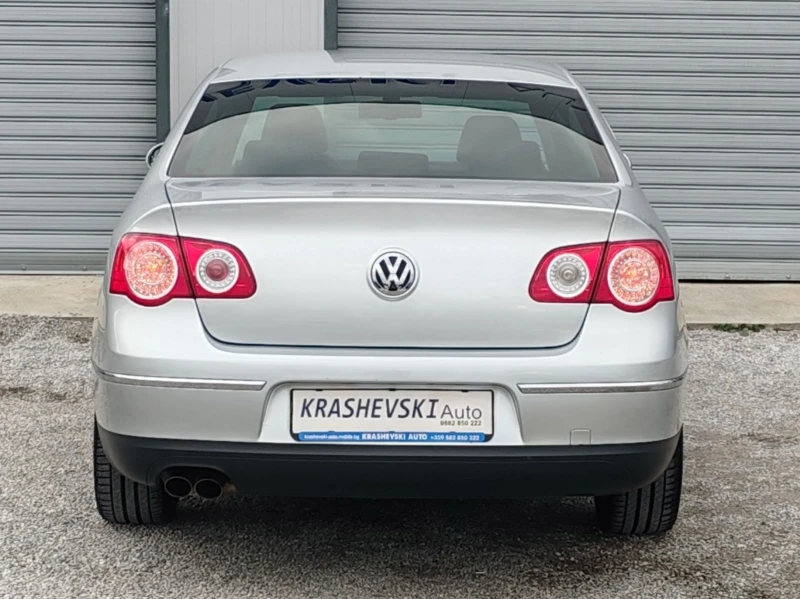 VW Passat 2.0TDI CBBB 170kc DSG6 Facelift Highline , снимка 5 - Автомобили и джипове - 52012038