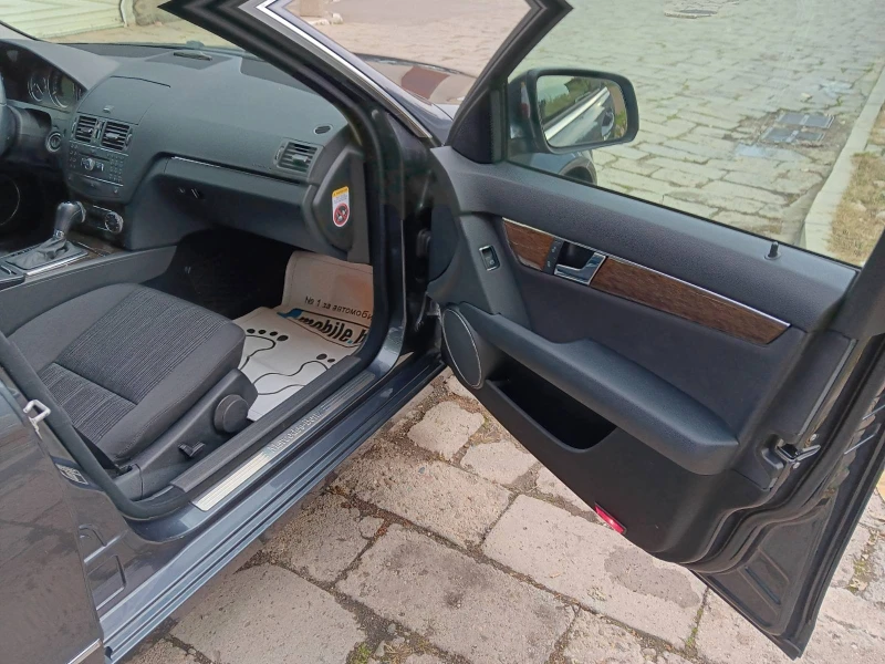 Mercedes-Benz C 220 CDI Elegance/OM 646, снимка 9 - Автомобили и джипове - 52137092