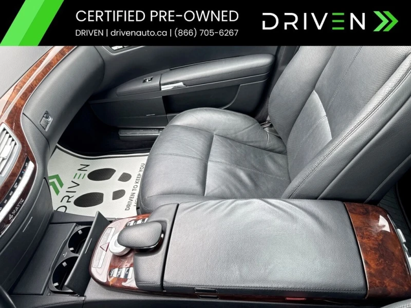 Mercedes-Benz S 550 AMG * * 4MATIC * * CARFAX * * АВТО КРЕДИТ * * , снимка 12 - Автомобили и джипове - 52650061