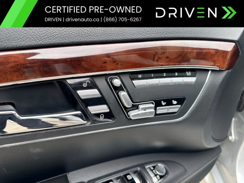 Mercedes-Benz S 550 AMG * * 4MATIC * * CARFAX * * АВТО КРЕДИТ * * , снимка 10 - Автомобили и джипове - 52650061