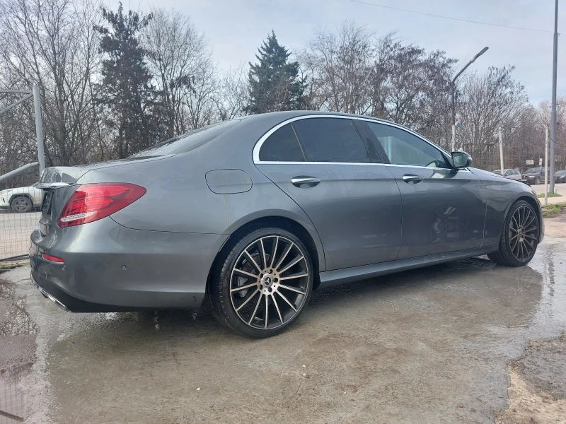 Mercedes-Benz E 220 d W213 AMG Пакет, снимка 9 - Автомобили и джипове - 52732520