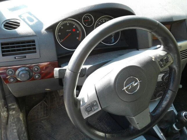 Opel Astra 1.7 TDCi на части - изображение 5