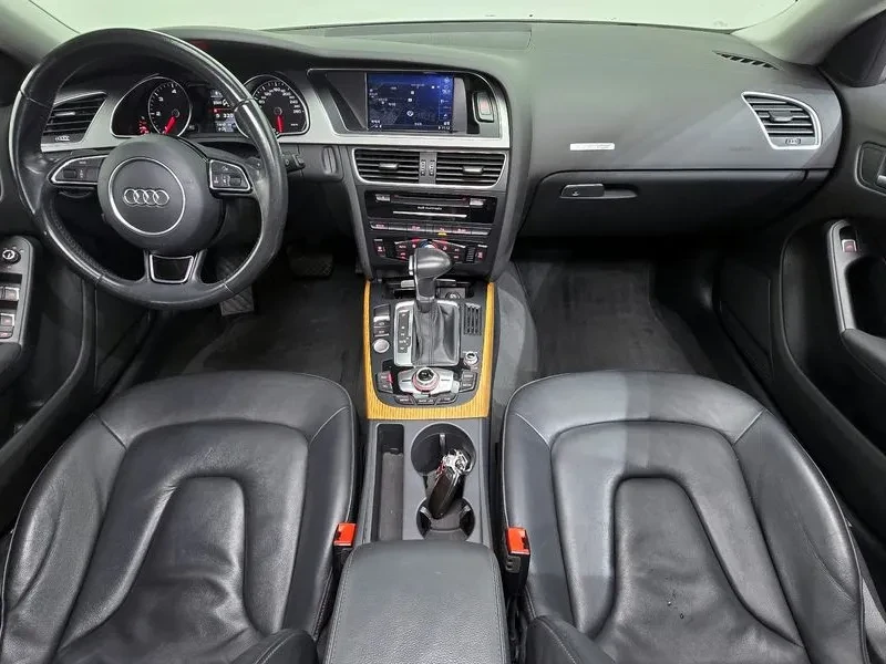 Audi A5 2.0 TDI Quattro, снимка 14 - Автомобили и джипове - 55013041