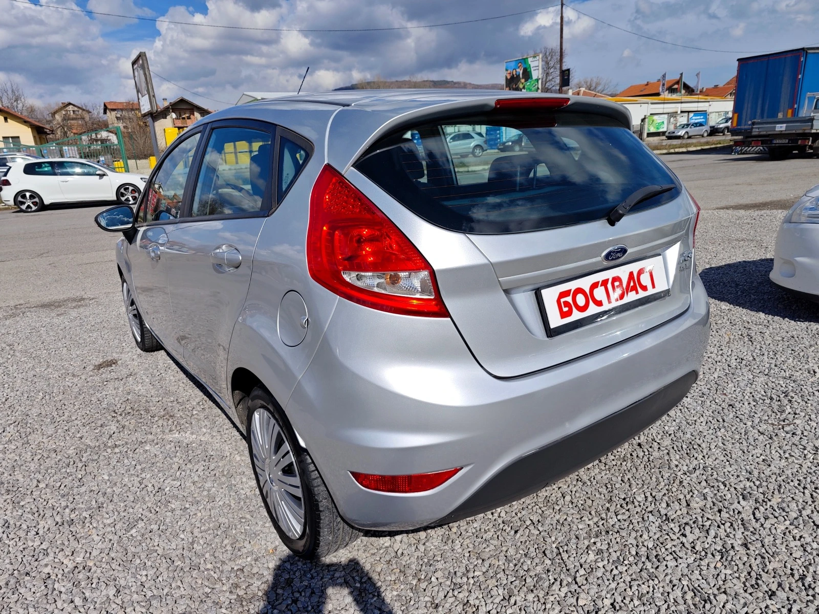 Ford Fiesta 1, 25i Euro 5B - изображение 3