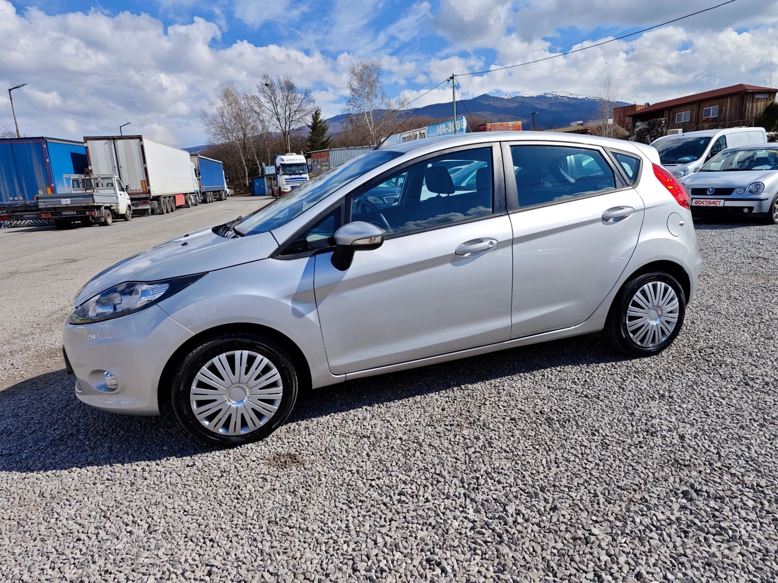 Ford Fiesta 1, 25i Euro 5B - изображение 2