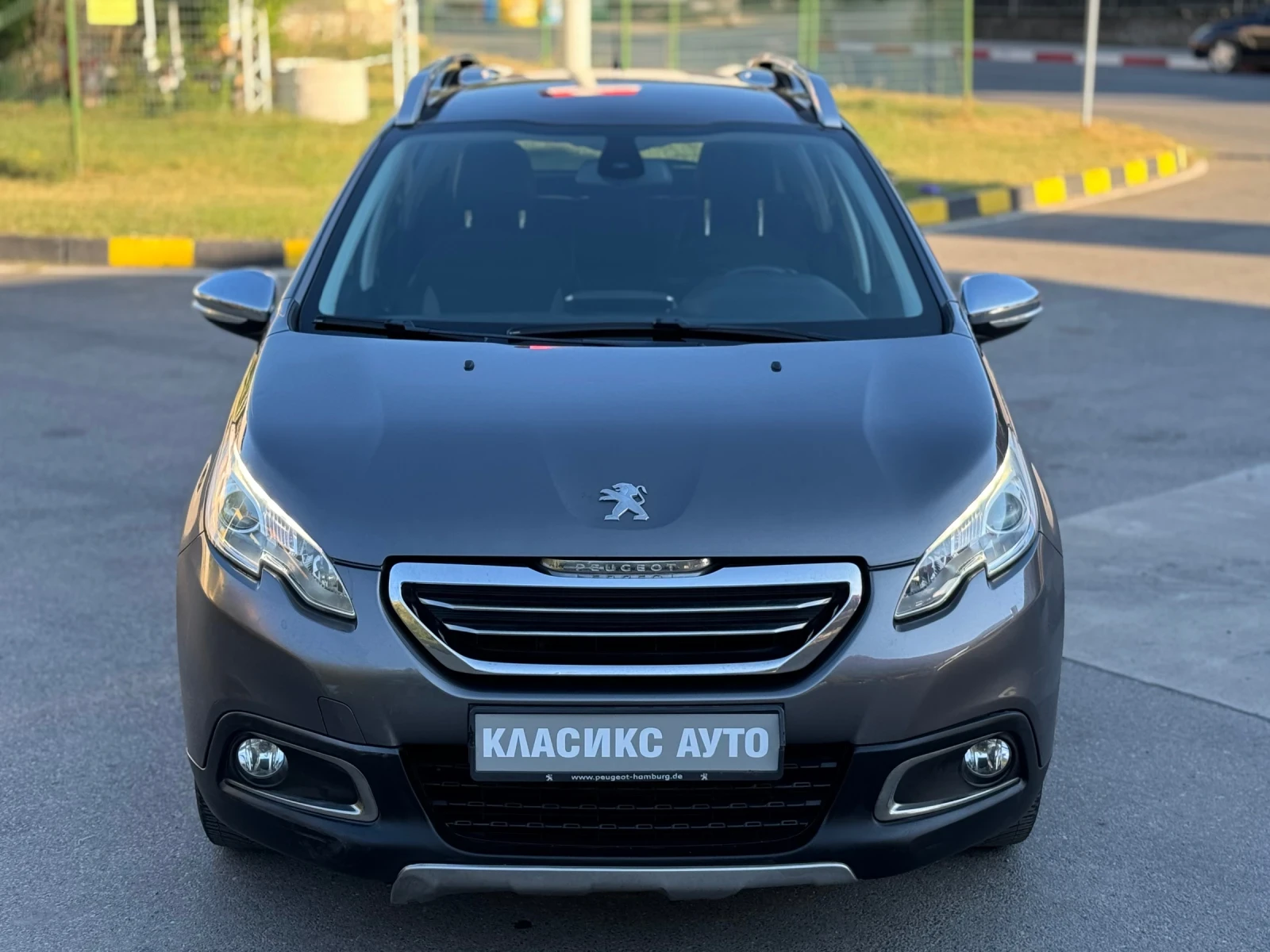 Peugeot 2008 1.2i Климатроник/Навигация - изображение 3