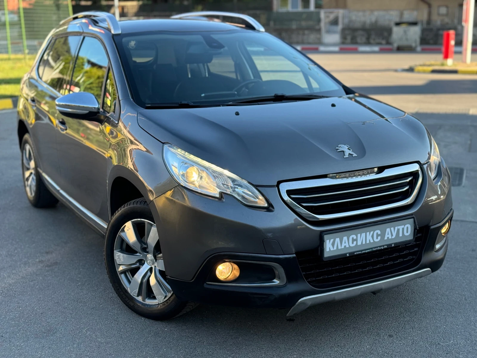 Peugeot 2008 1.2i Климатроник/Навигация - изображение 2