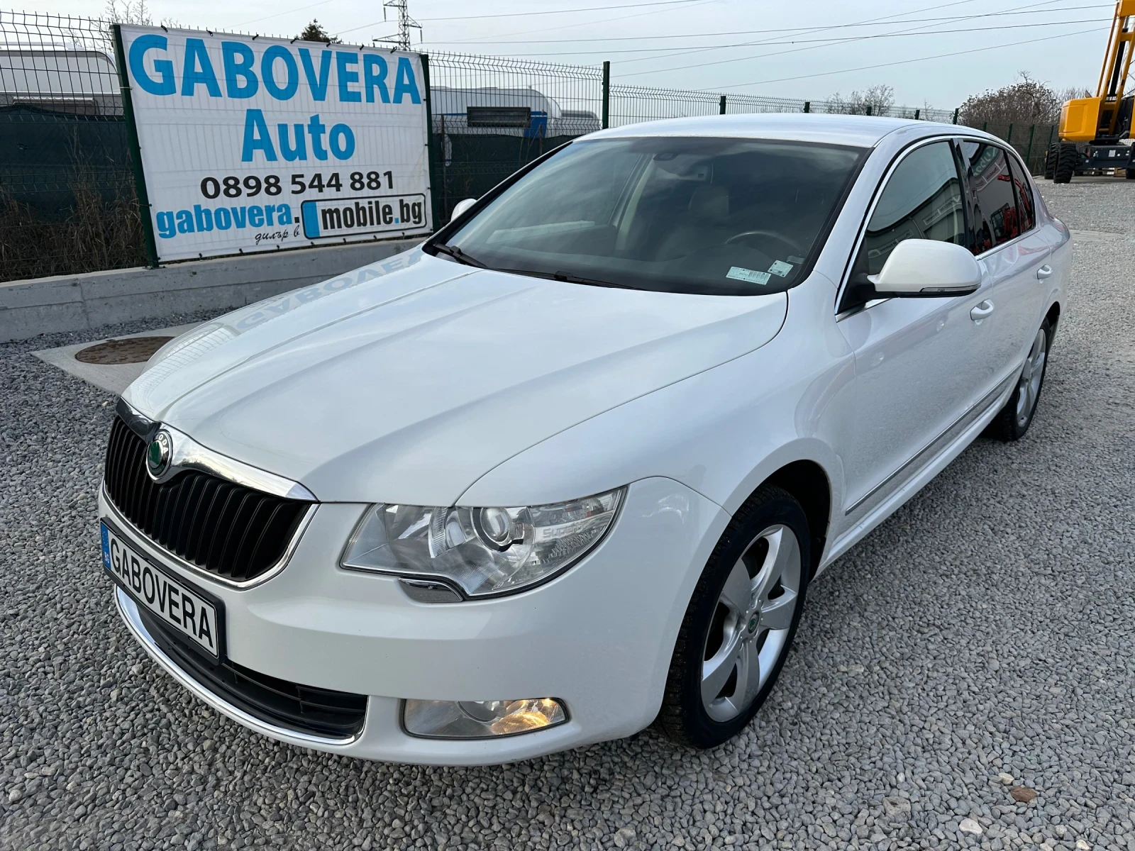 Skoda Superb Автоматик! Кожа! Подгрев! Климатроник! | Mobile.bg — изображение 1