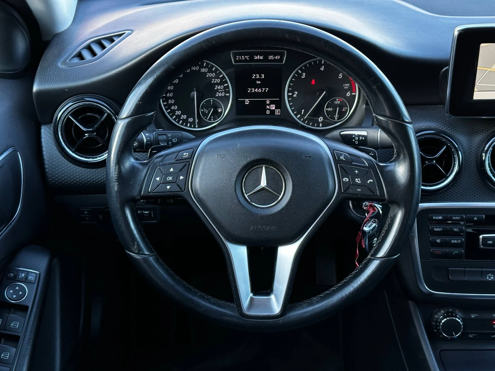 Mercedes-Benz A 220 CDI* Автоматик* Двигател Мерцедес - изображение 10