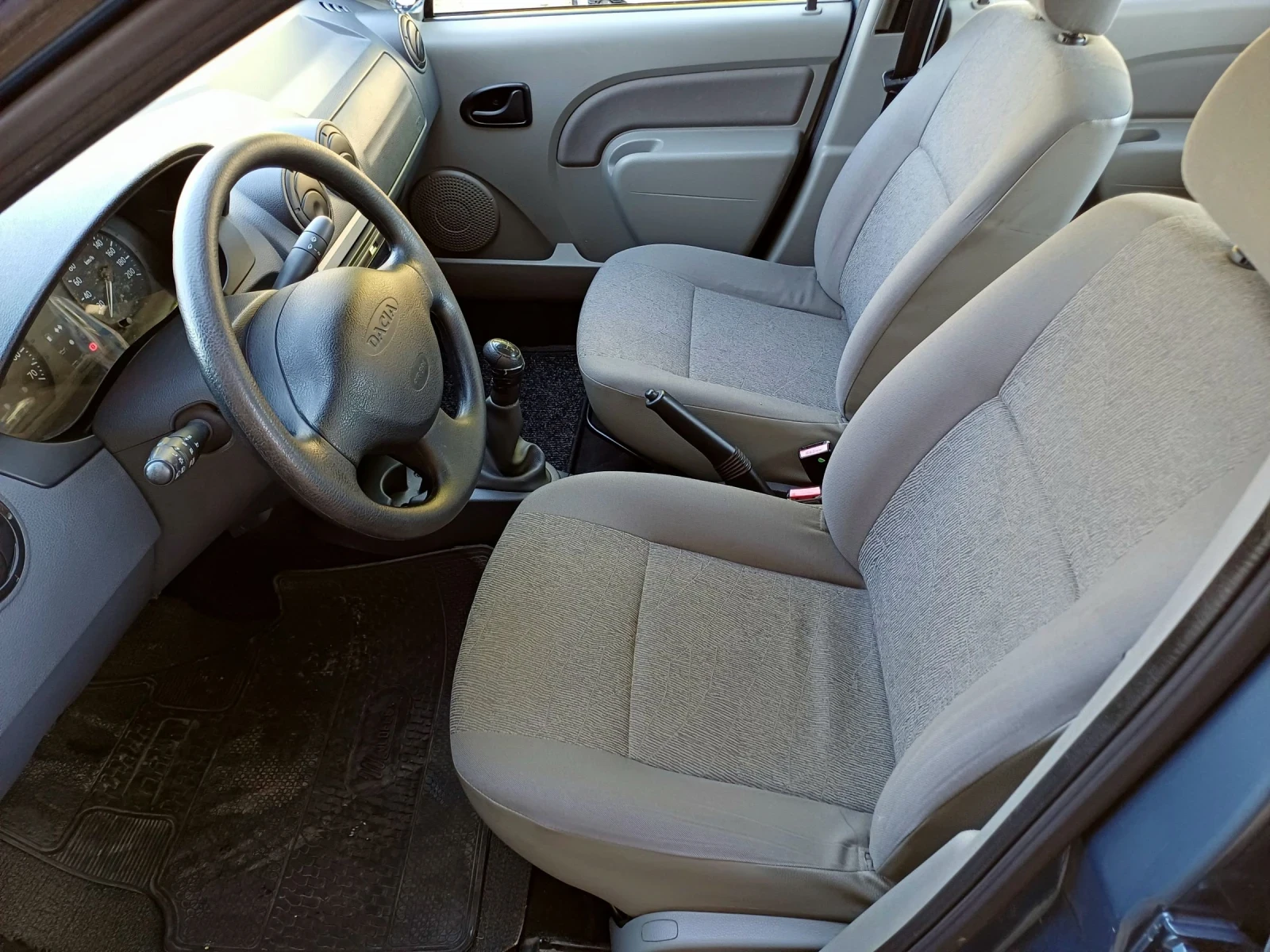 Dacia Logan 1.4 - изображение 9